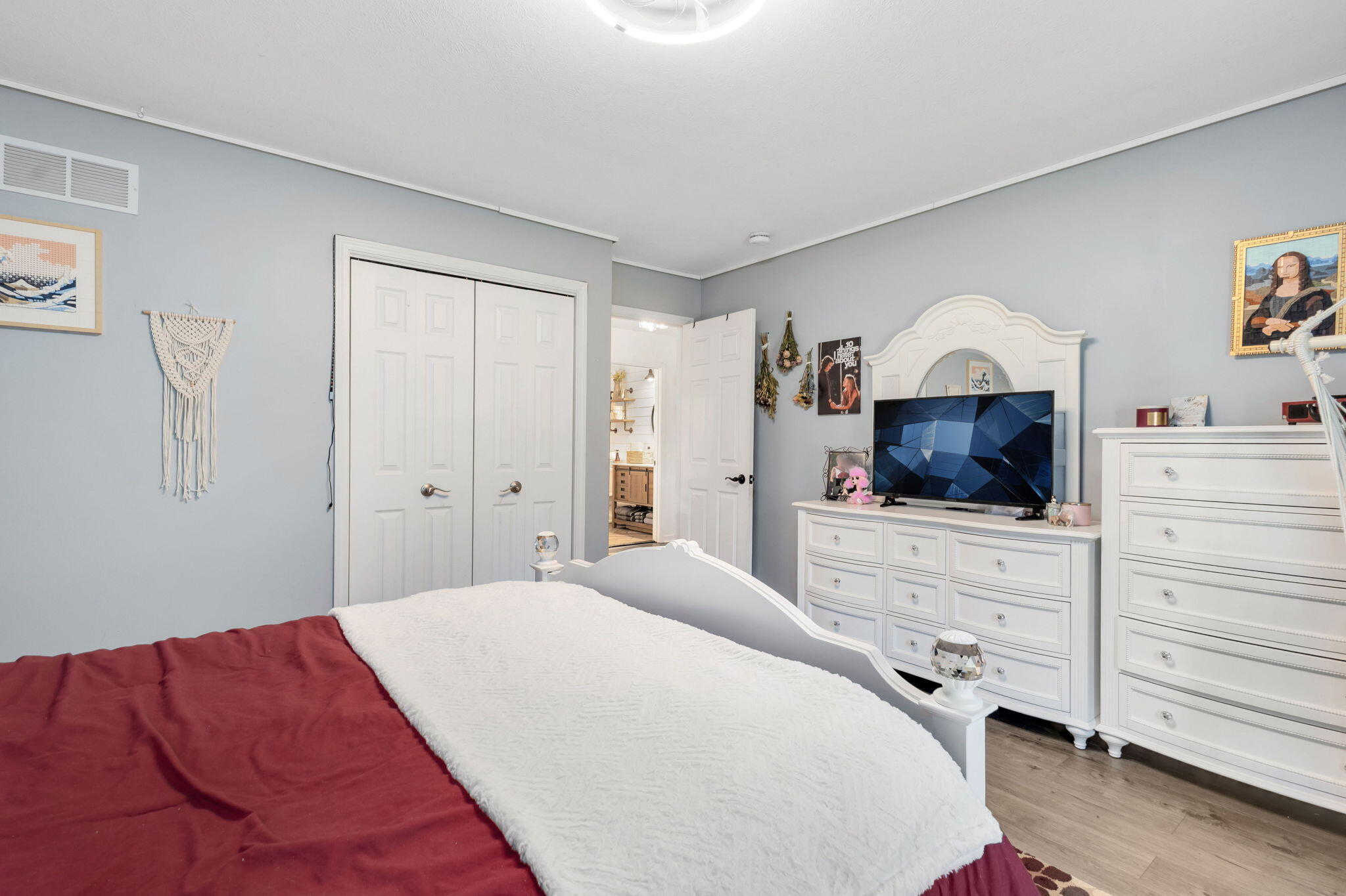 33696 Adelman Court
