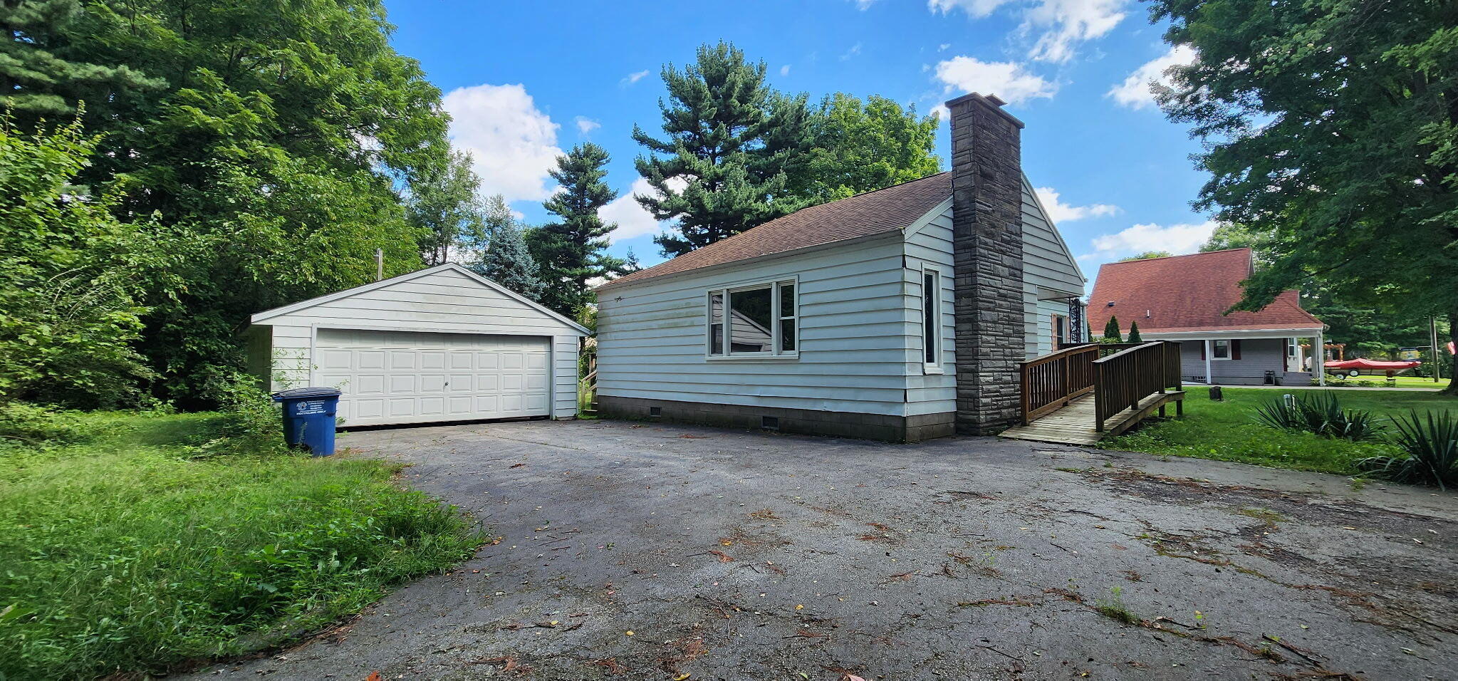 2261 W Joliet Road