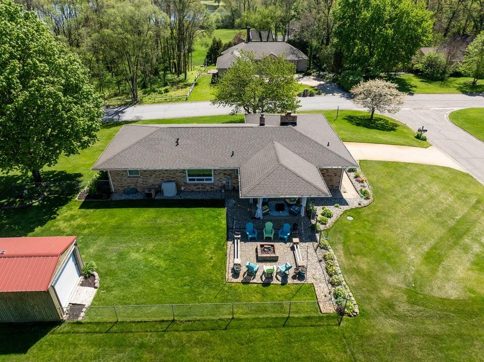 55585 Blue Jay Drive