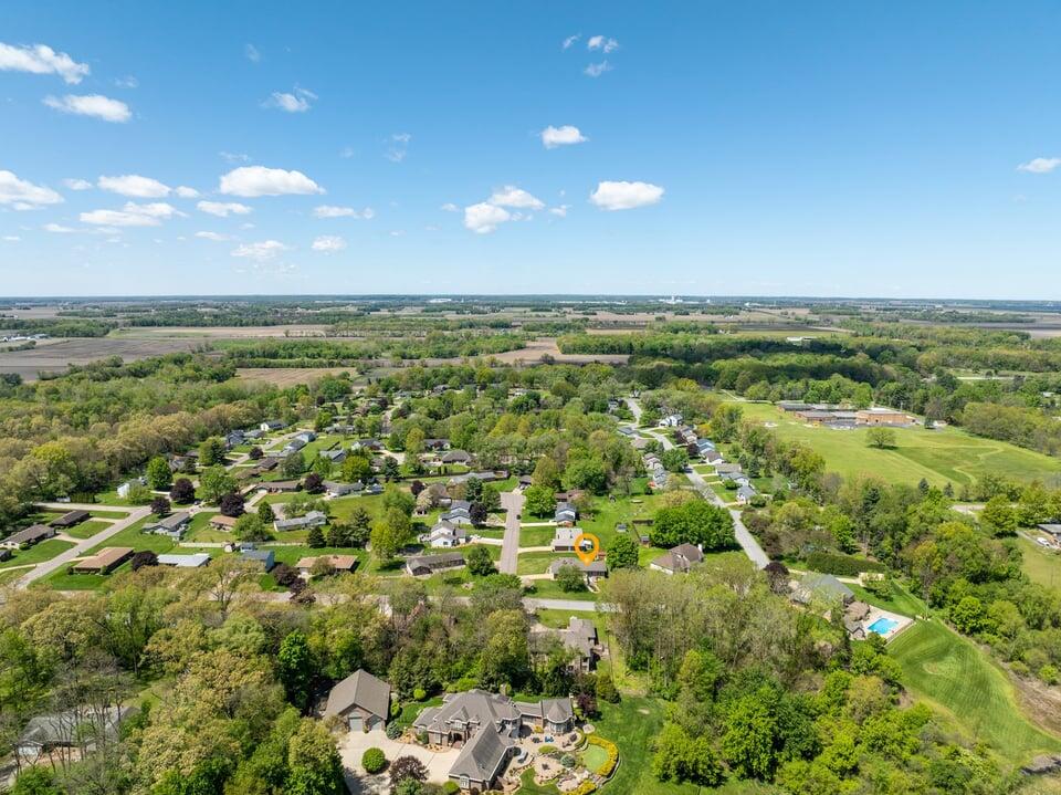 55585 Blue Jay Drive