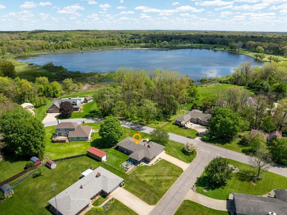55585 Blue Jay Drive