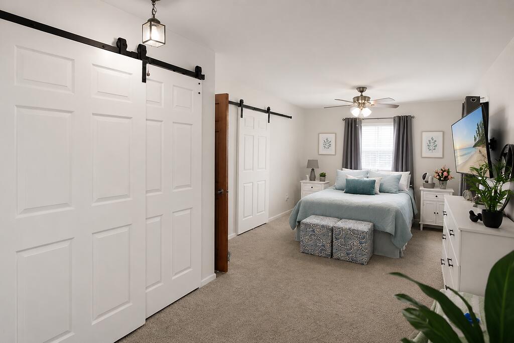 55585 Blue Jay Drive