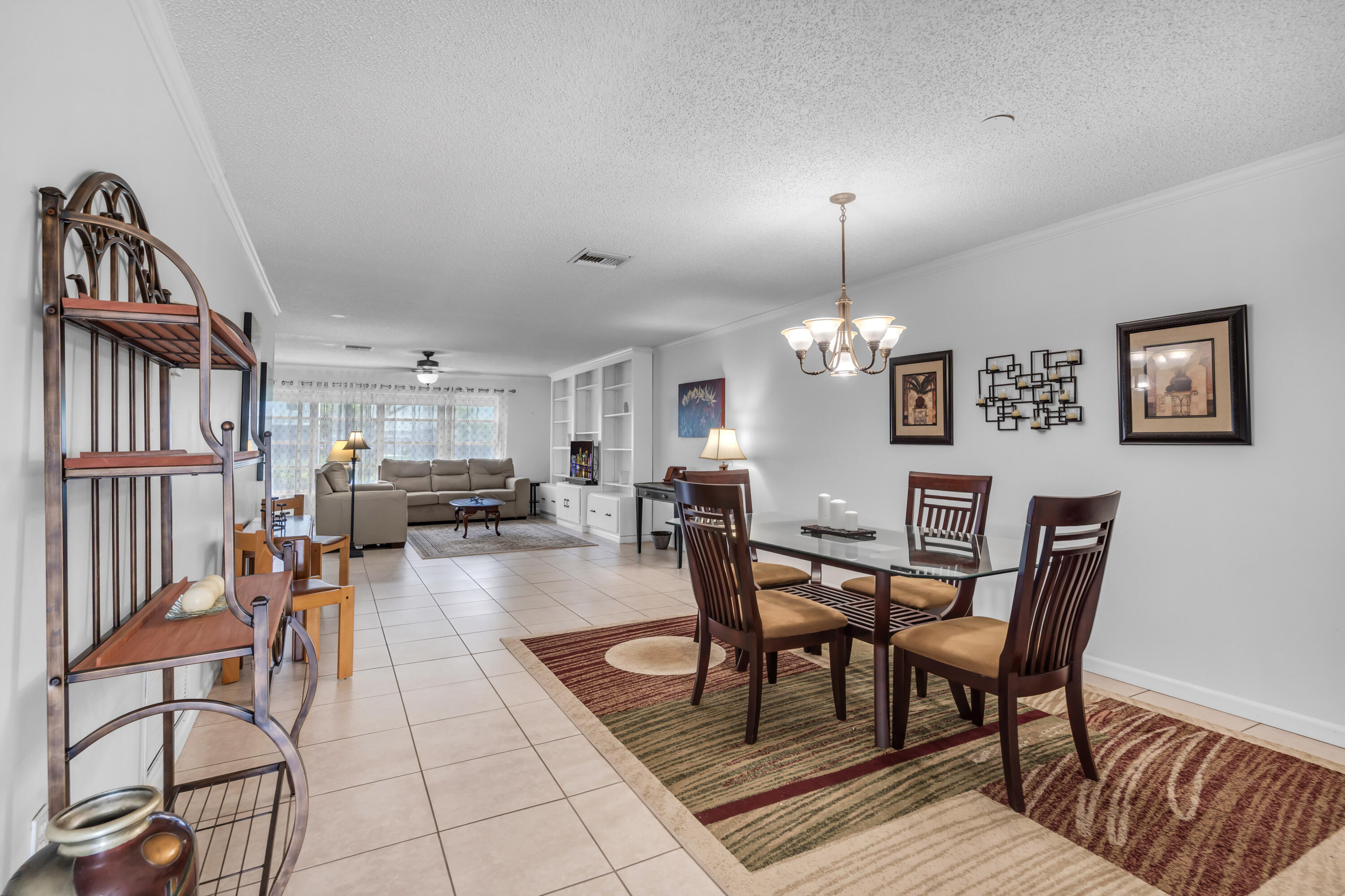 2886 Fernley Drive E 76
