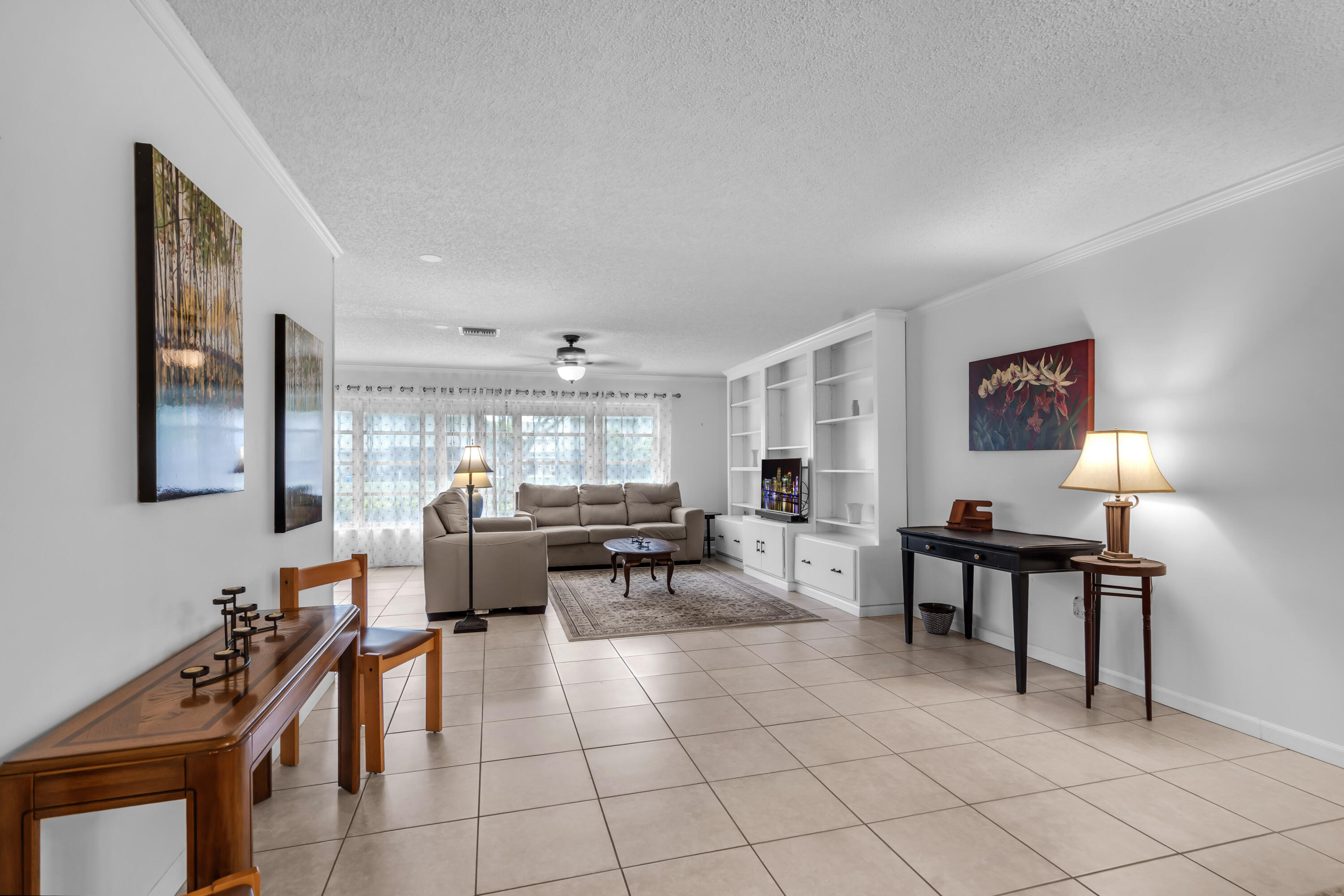 2886 Fernley Drive E 76