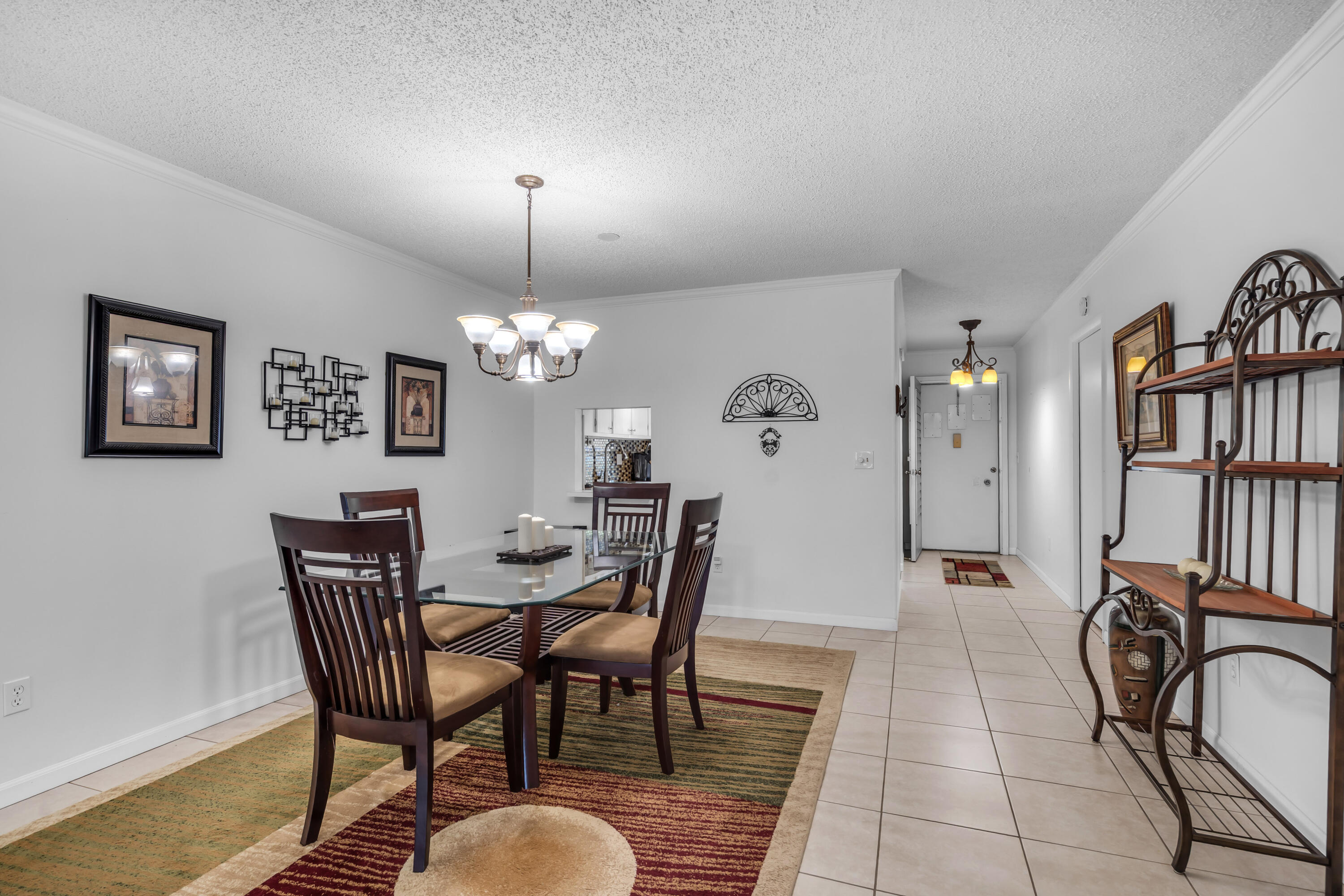 2886 Fernley Drive E 76