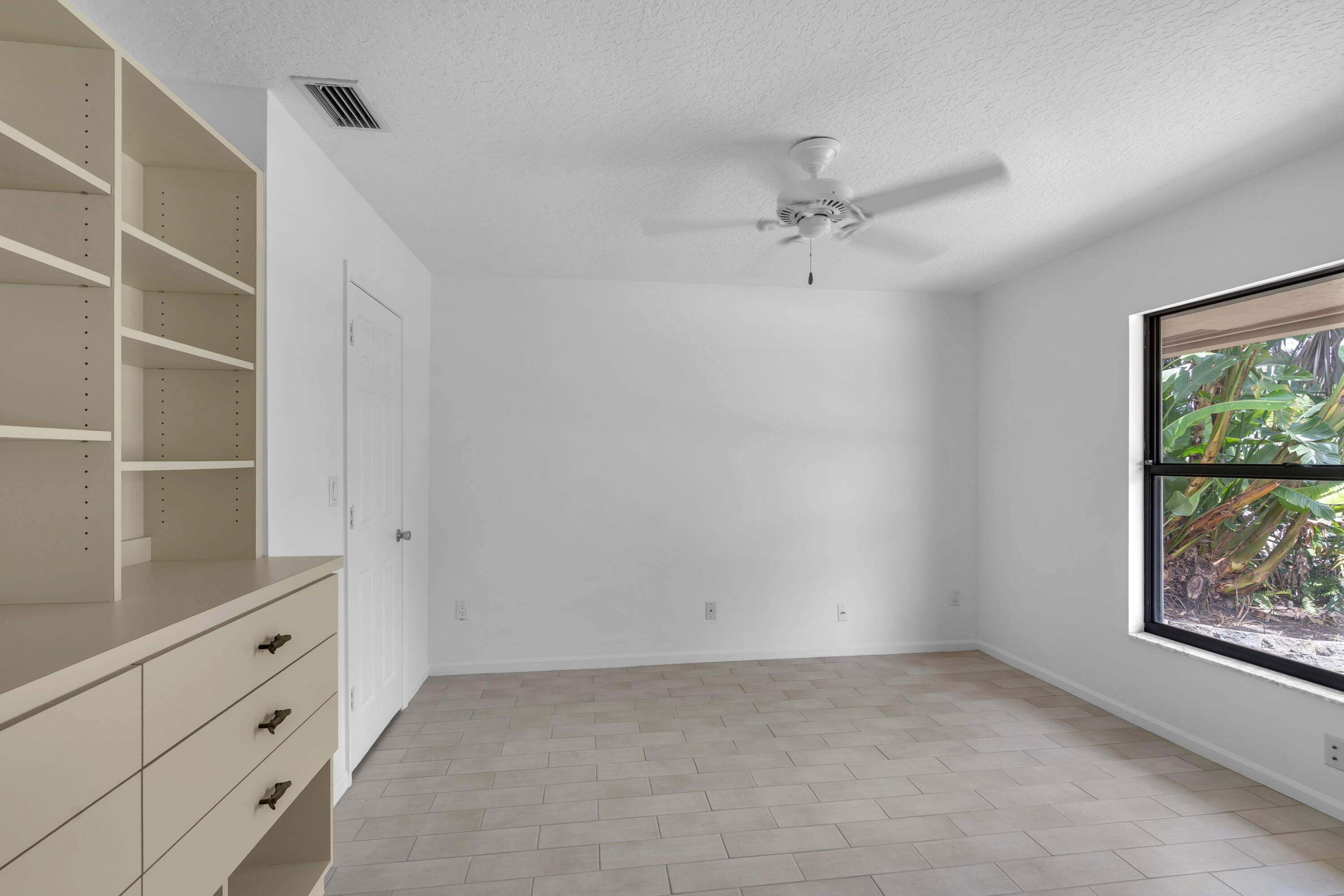 1045 Coral Drive