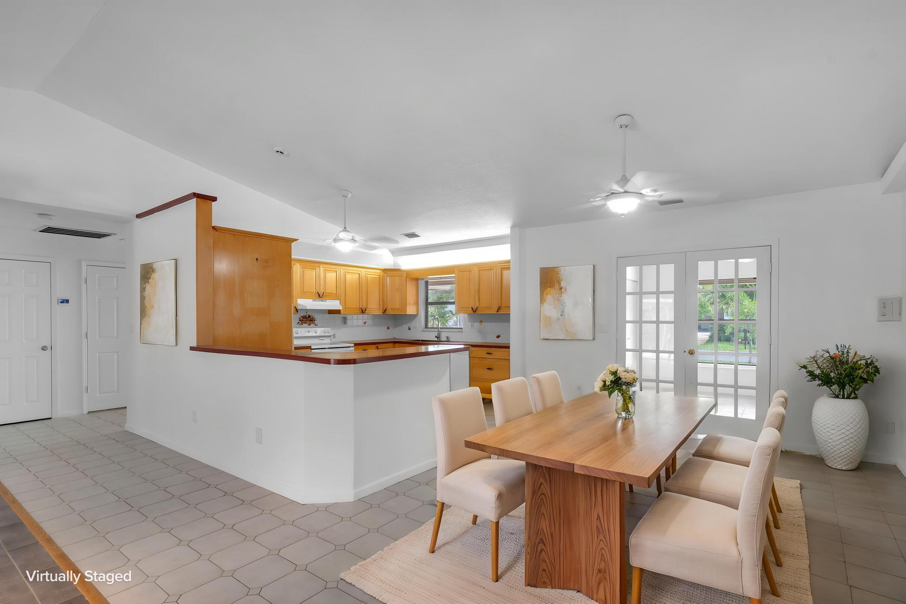 1045 Coral Drive