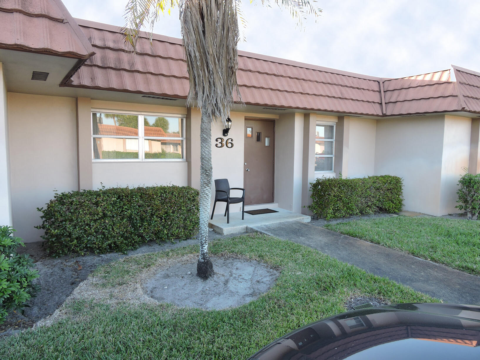 5725 Fernley Drive E 36