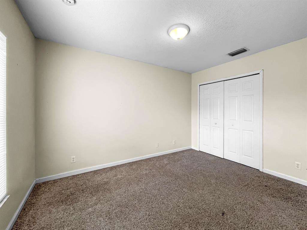 13817 Yarmouth Drive