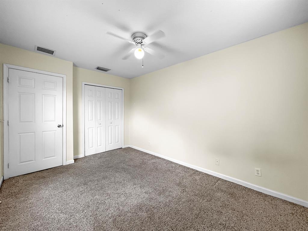 13817 Yarmouth Drive
