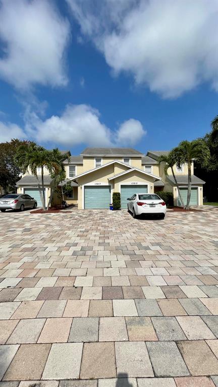 13817 Yarmouth Drive