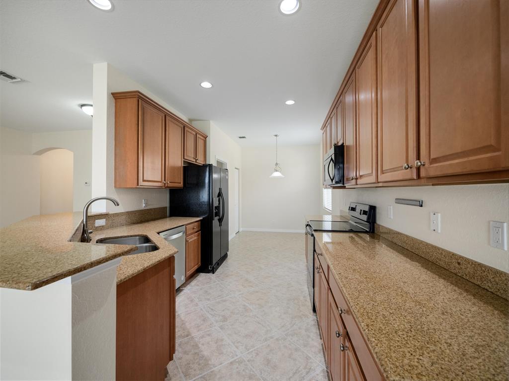 10691 Ivanhoe Lane