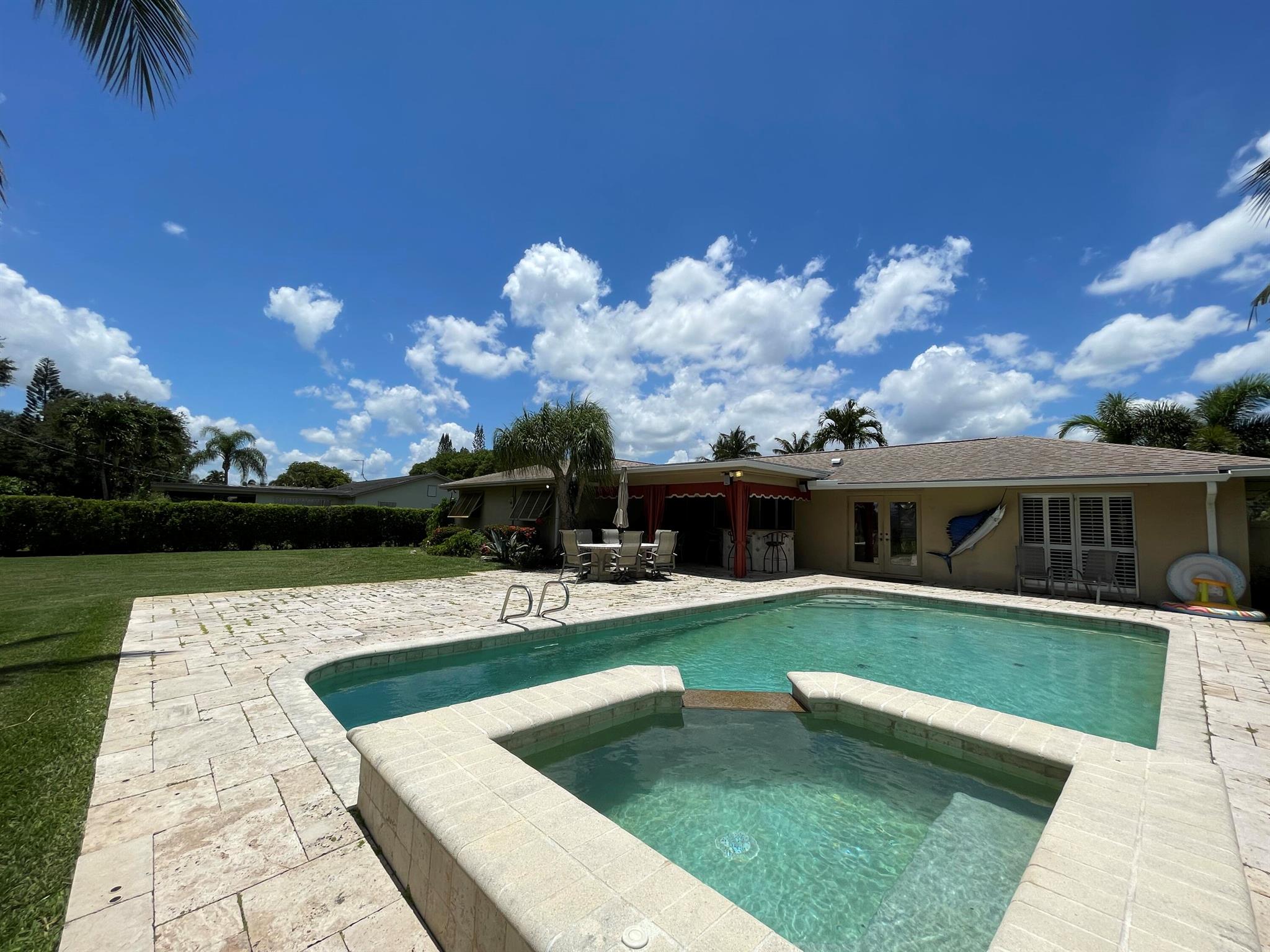 7314 Oakmont Drive
