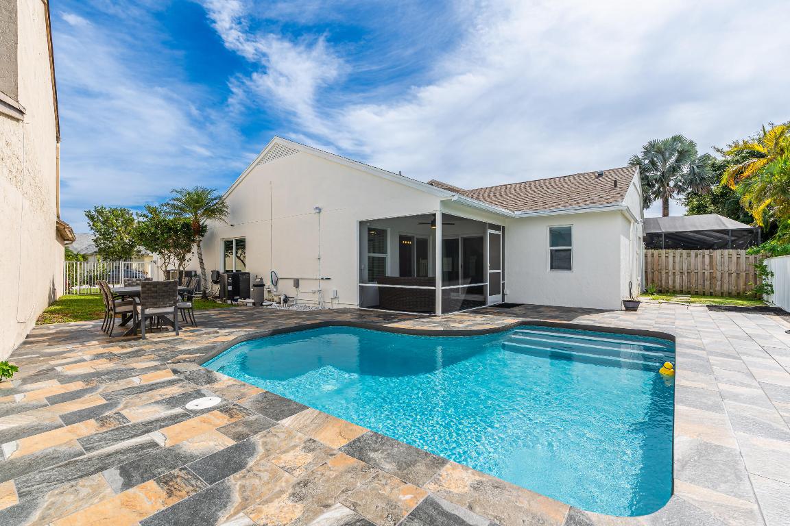 22552 Middletown Drive