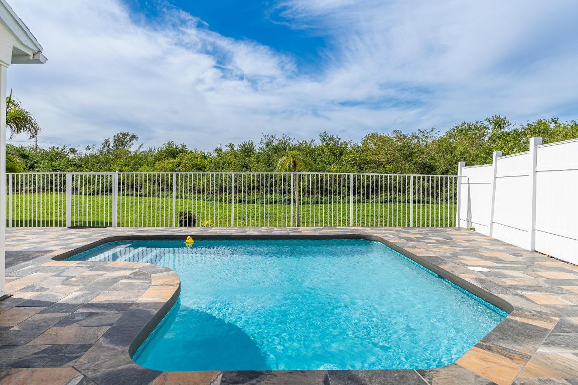 22552 Middletown Drive