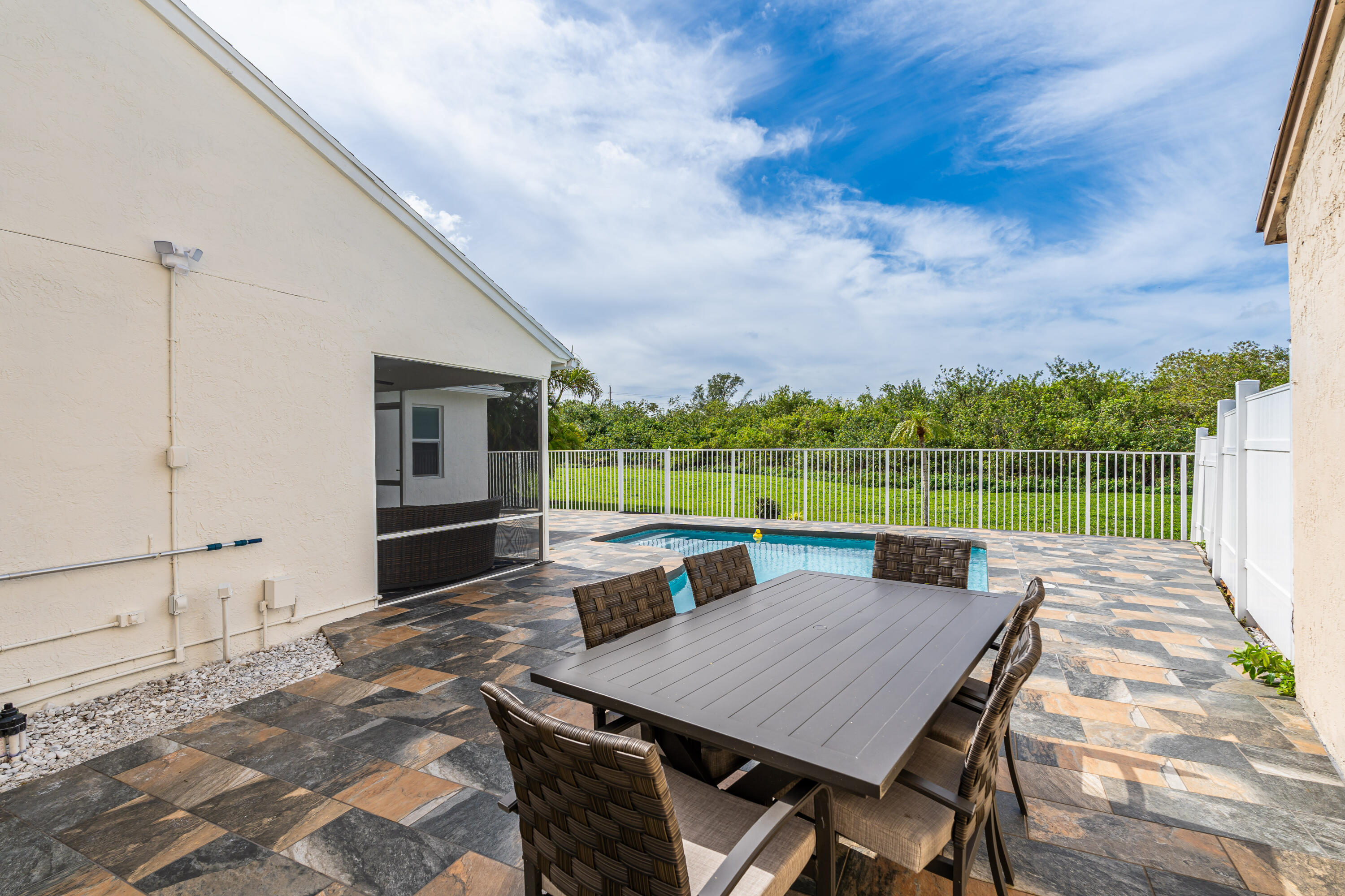 22552 Middletown Drive