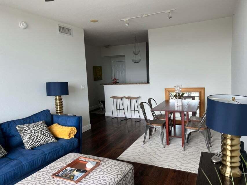 100 NE 6th Street 608
