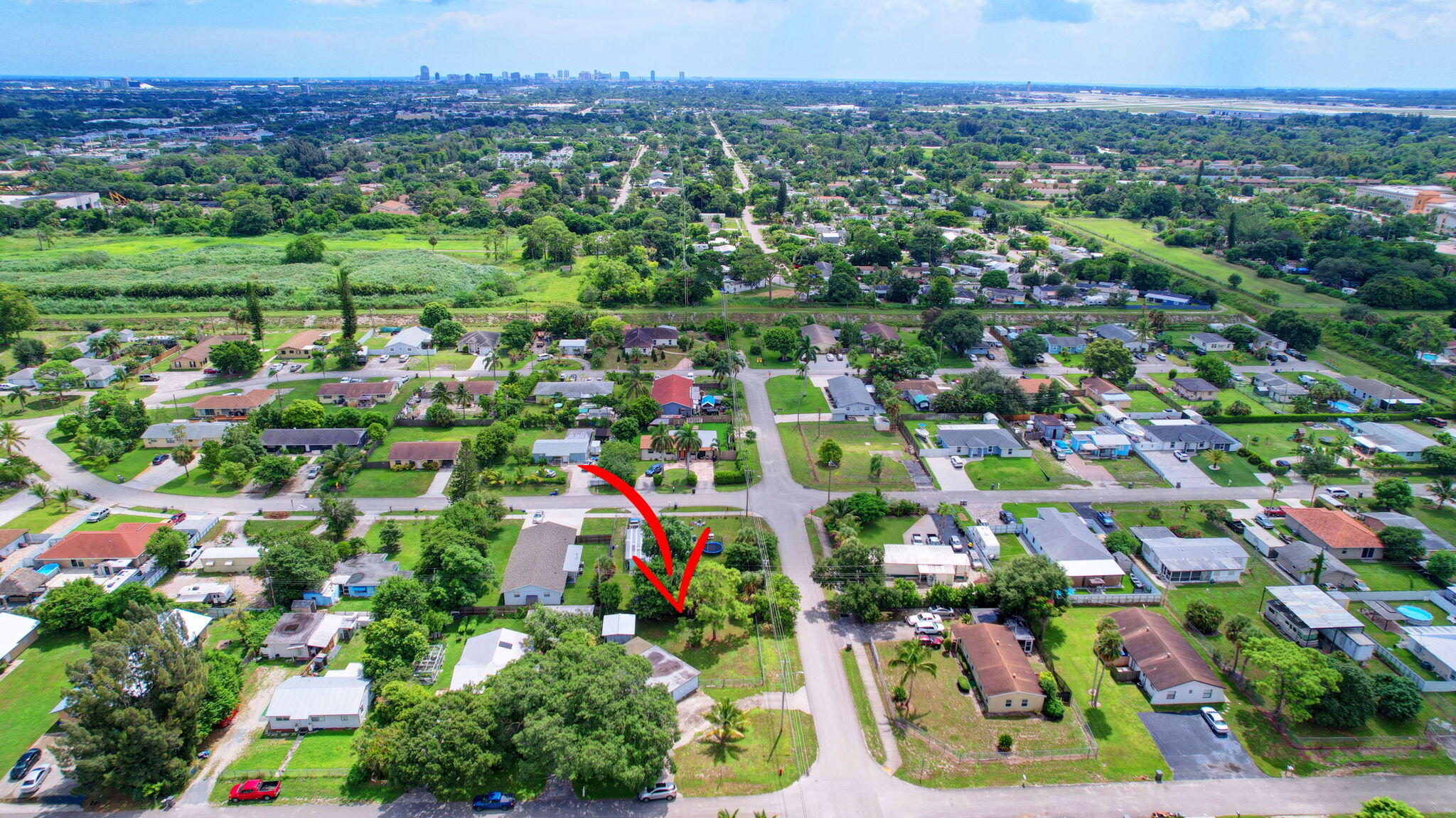 1642 Magnolia Lane