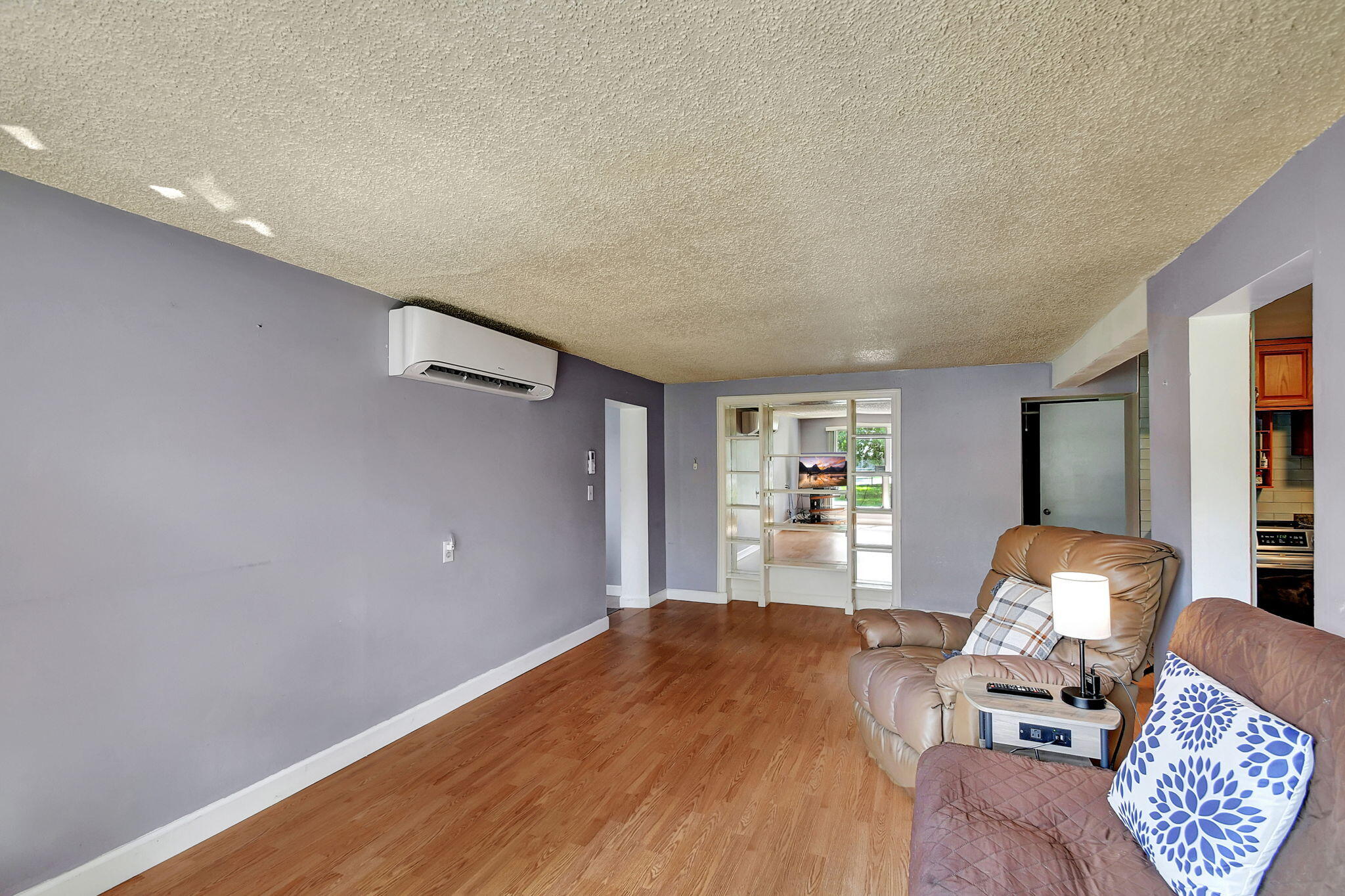 1642 Magnolia Lane