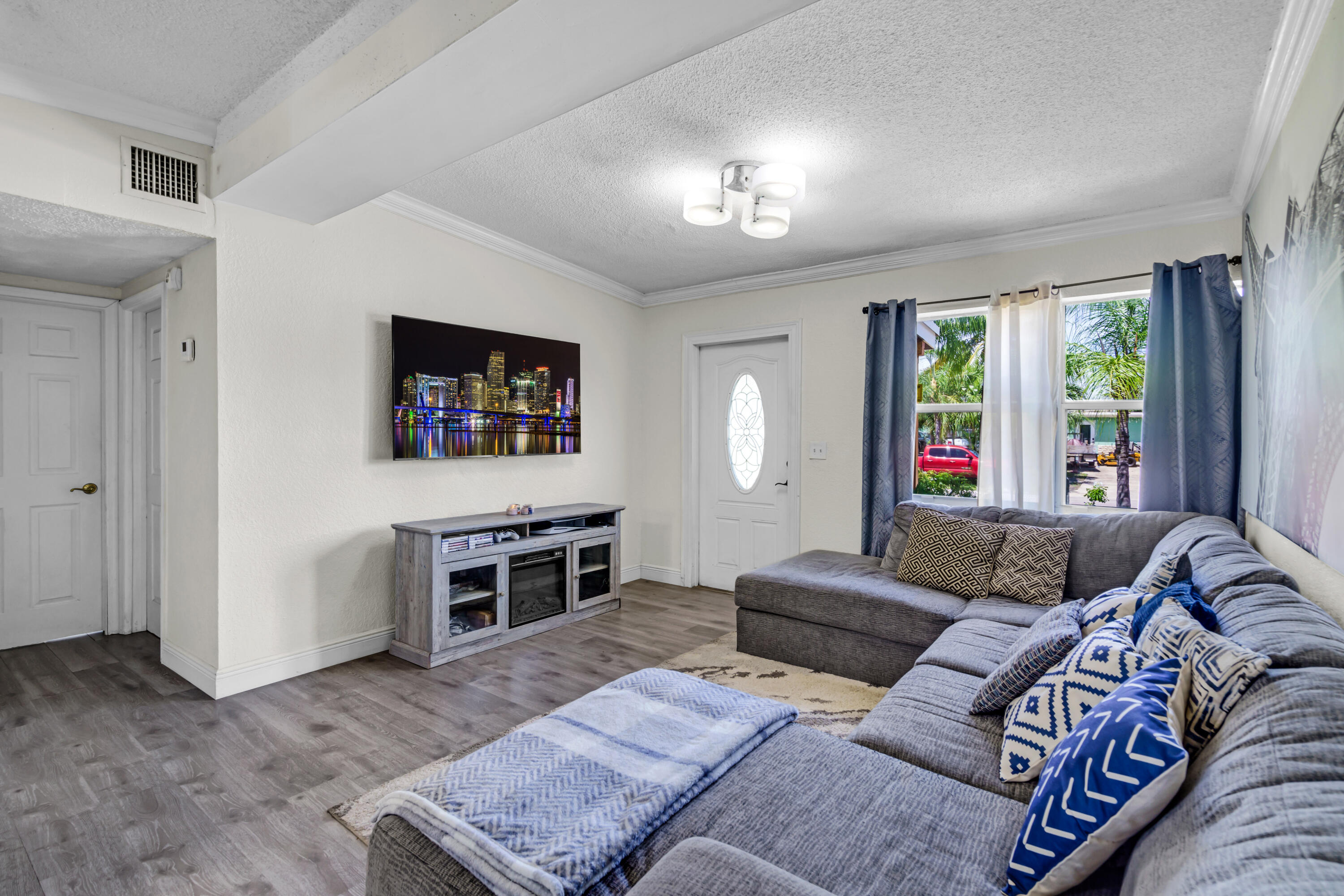 400 Tulip Tree Drive