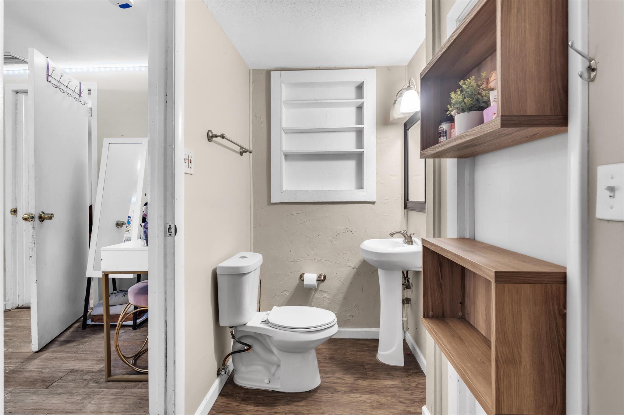 4297 Melaleuca Trail