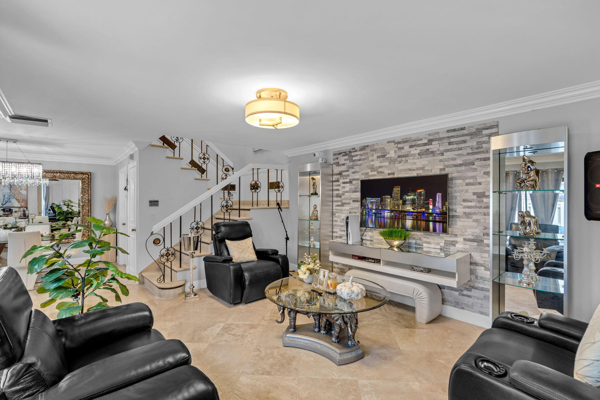 861 Springdale Circle