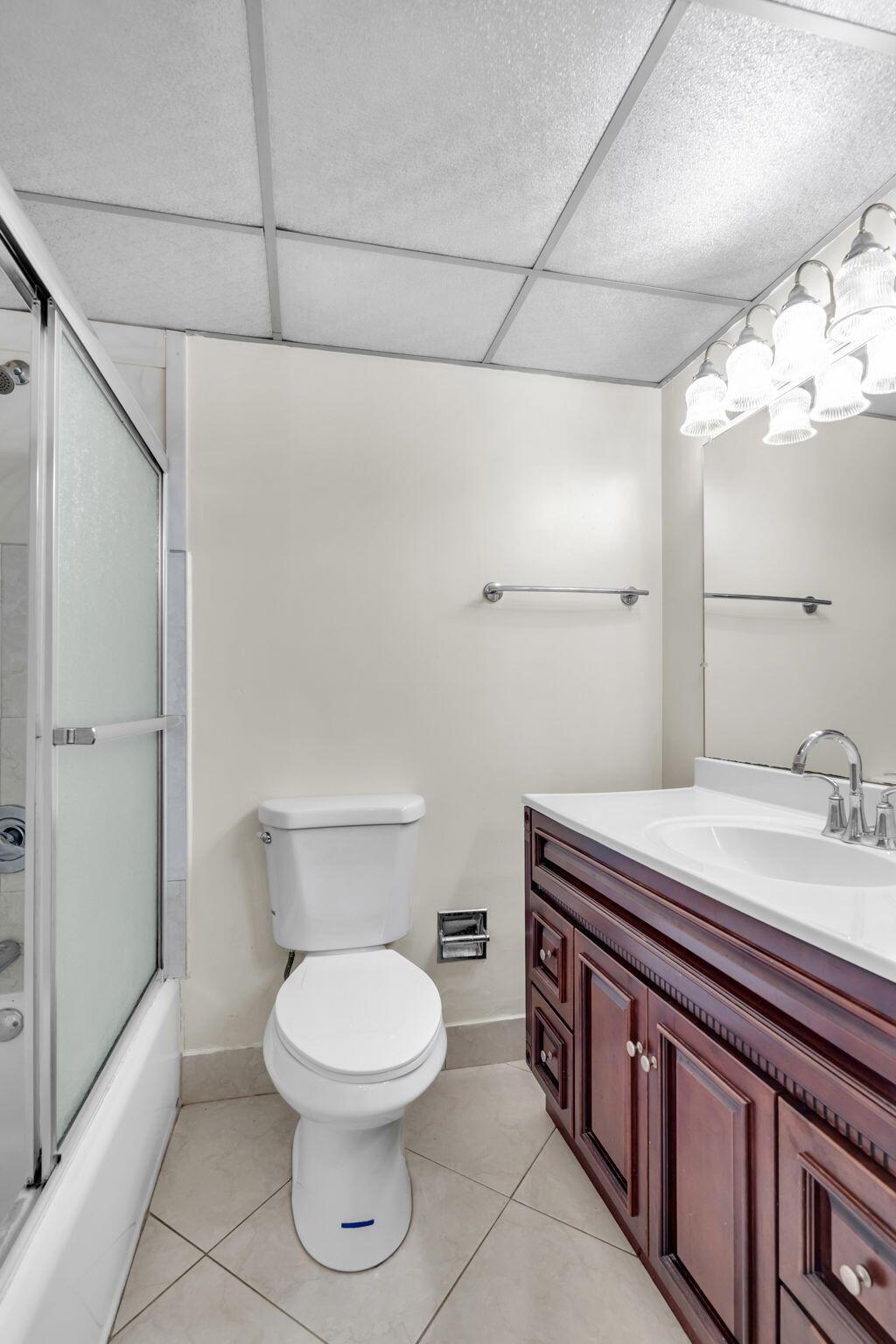 5900 NW 44th Street 106