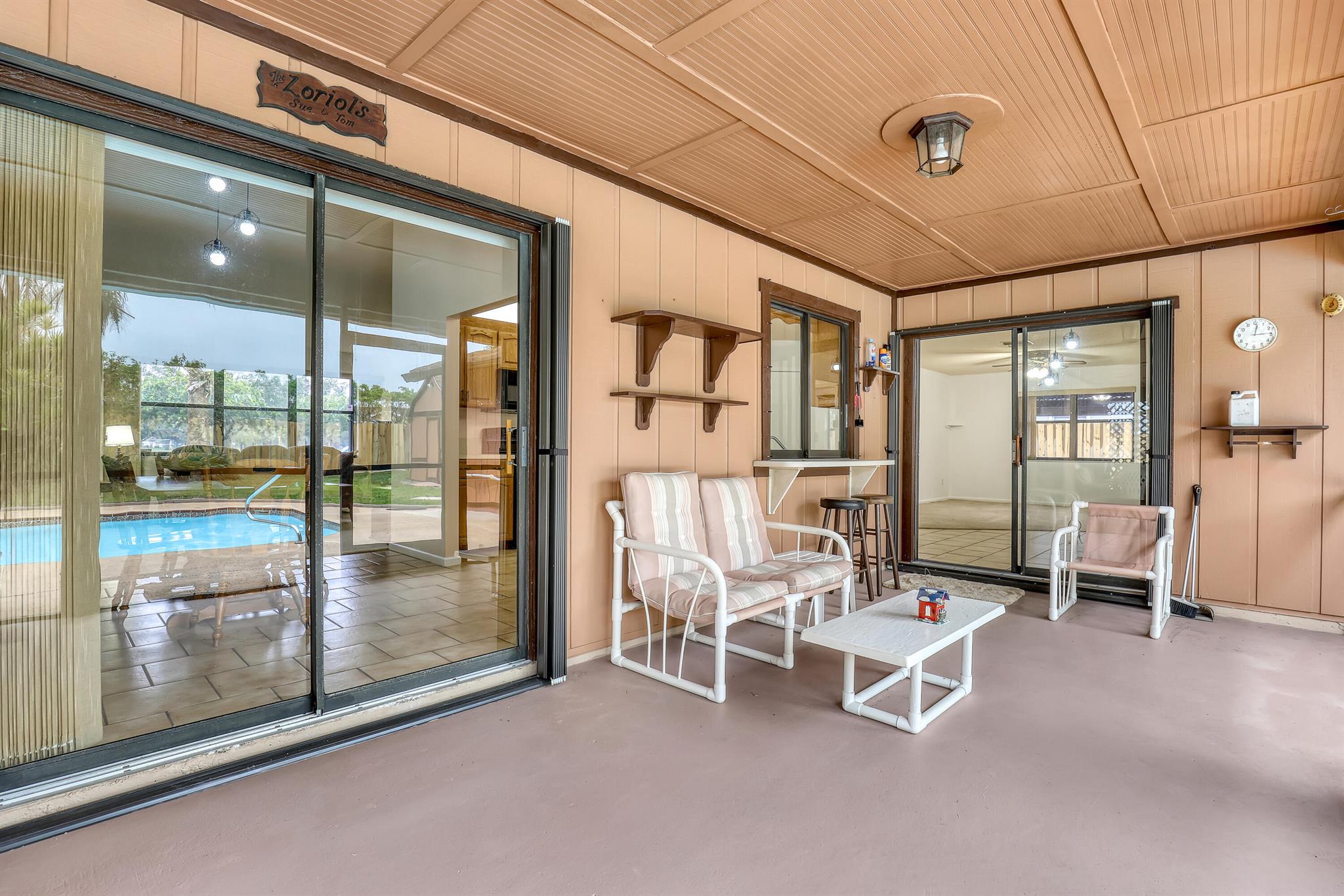 359 La Mancha Avenue