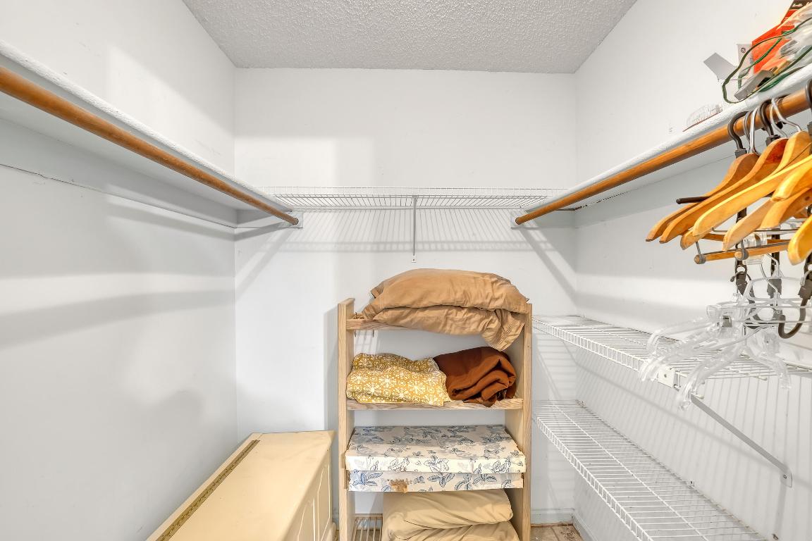 359 La Mancha Avenue