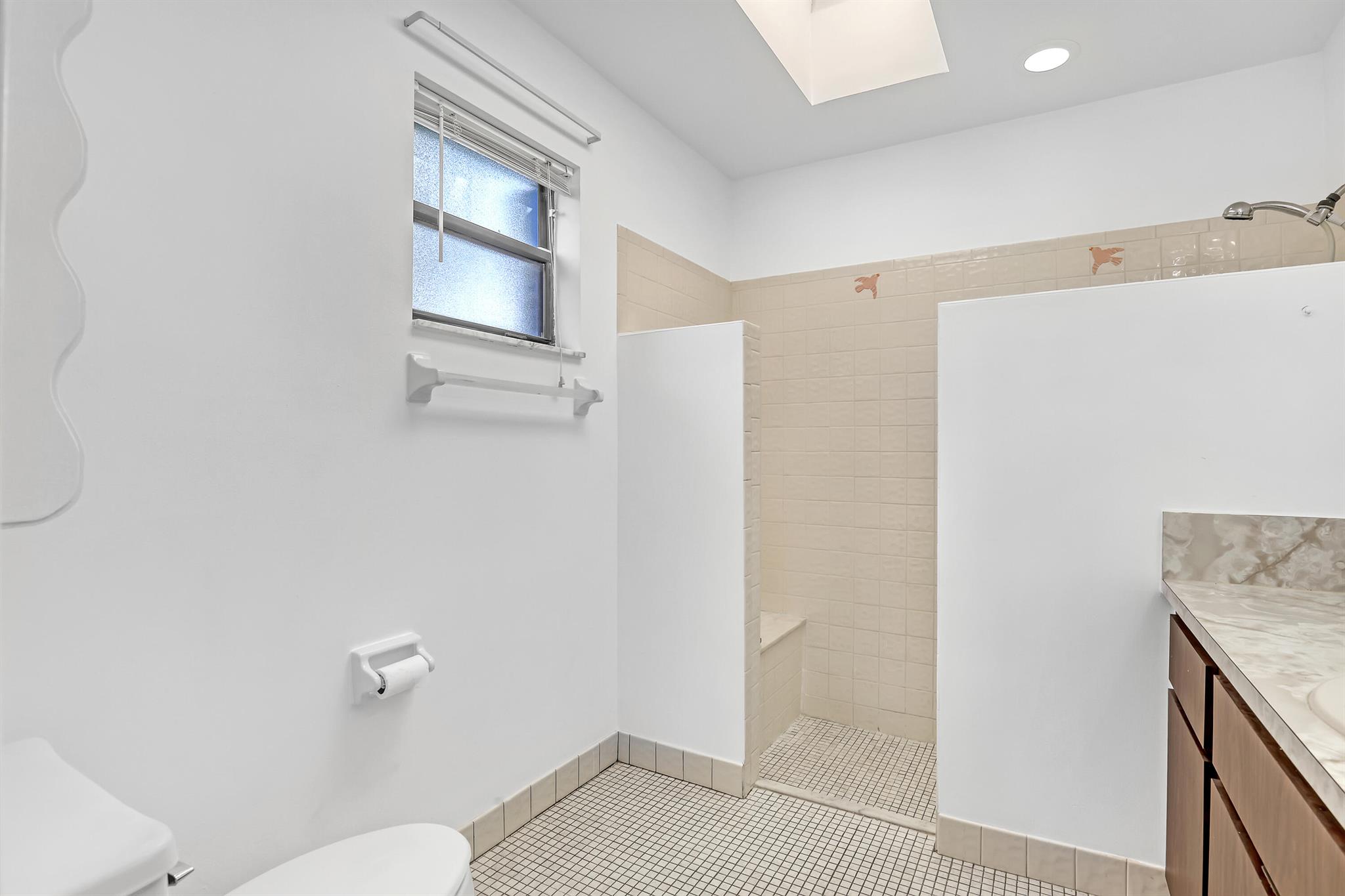 359 La Mancha Avenue