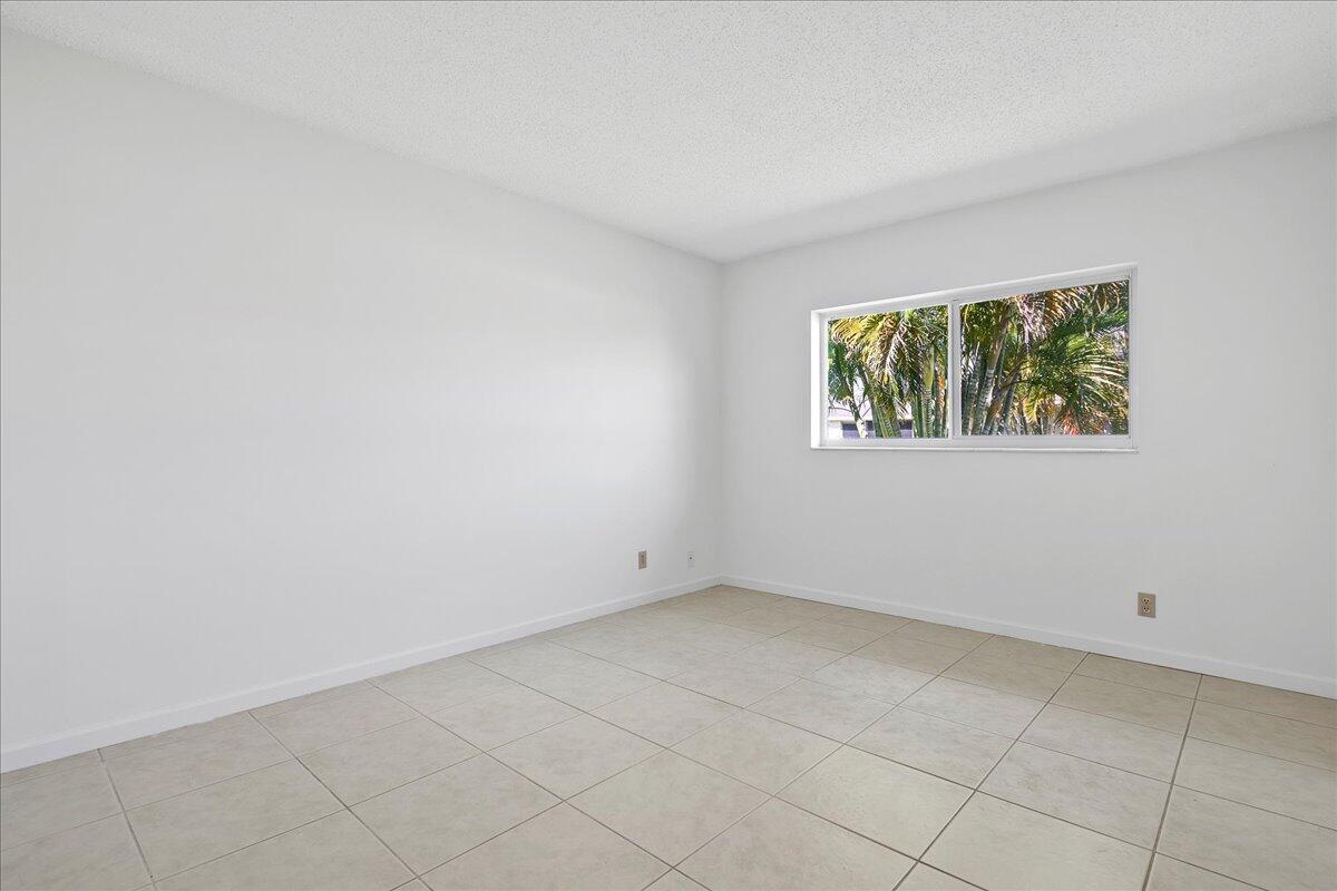 2561 Emory Drive W C