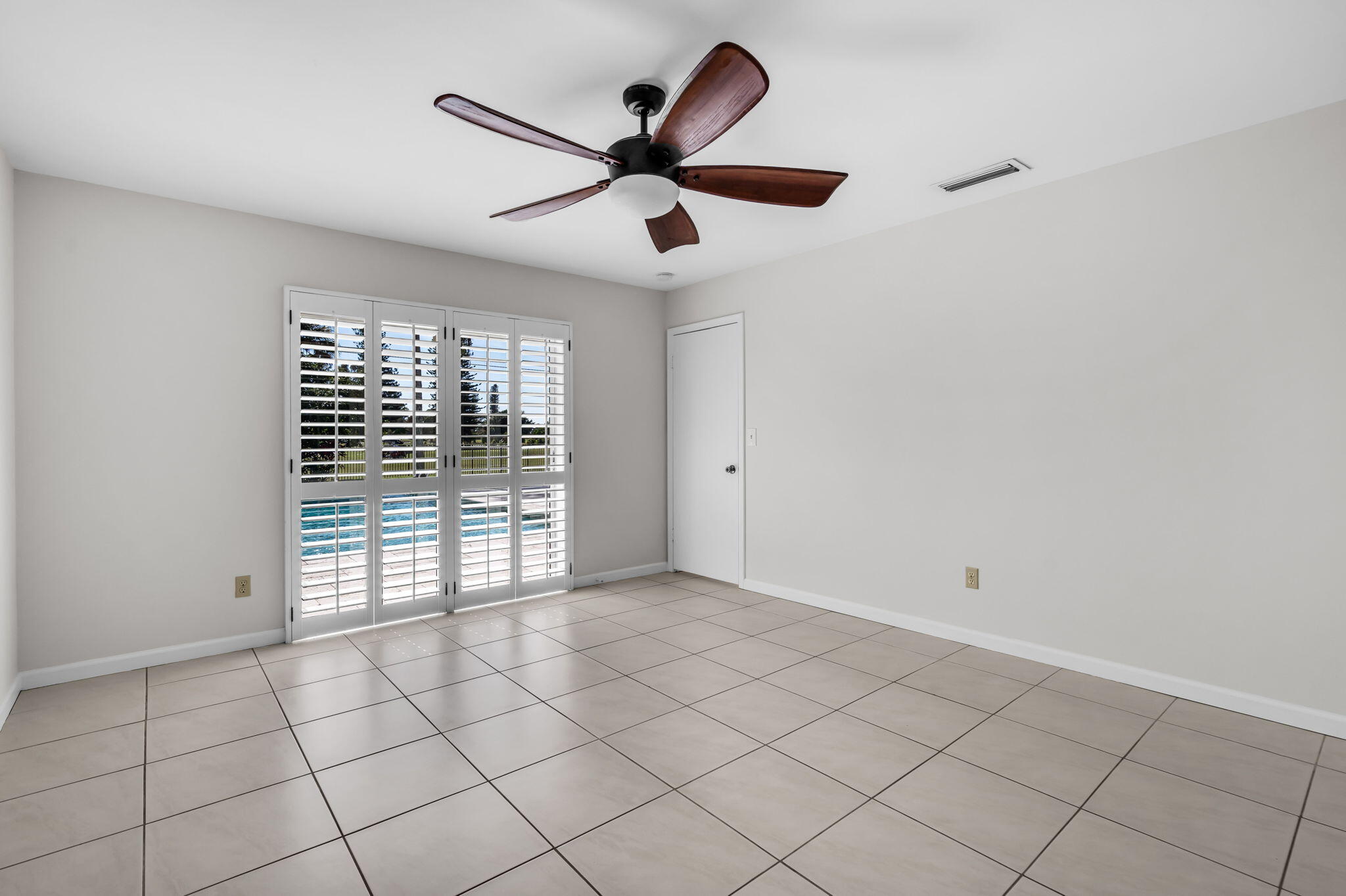 7314 Oakmont Drive
