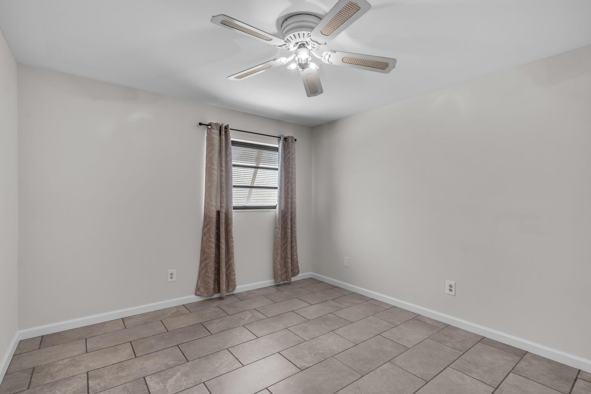 7314 Oakmont Drive