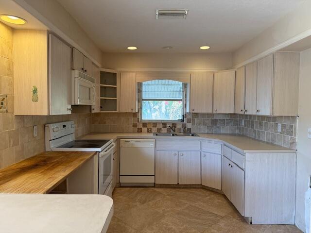 3298 Parade Place