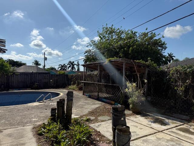 3298 Parade Place