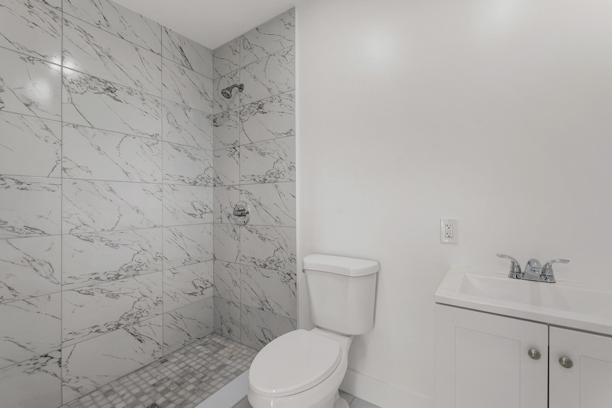 7600 NW 82nd Terrace