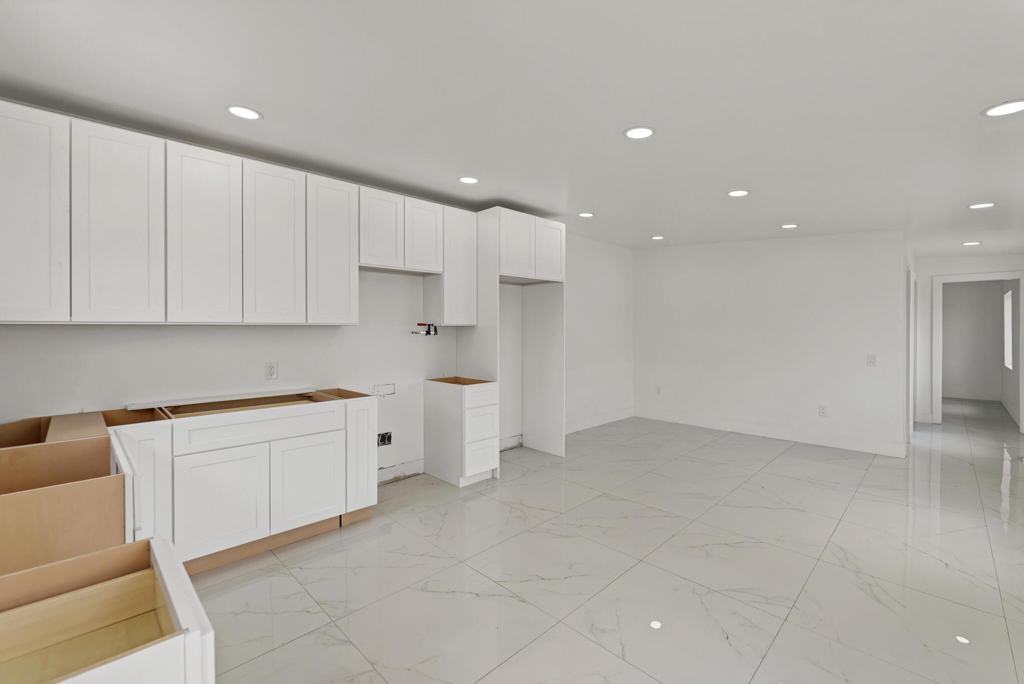 7600 NW 82nd Terrace