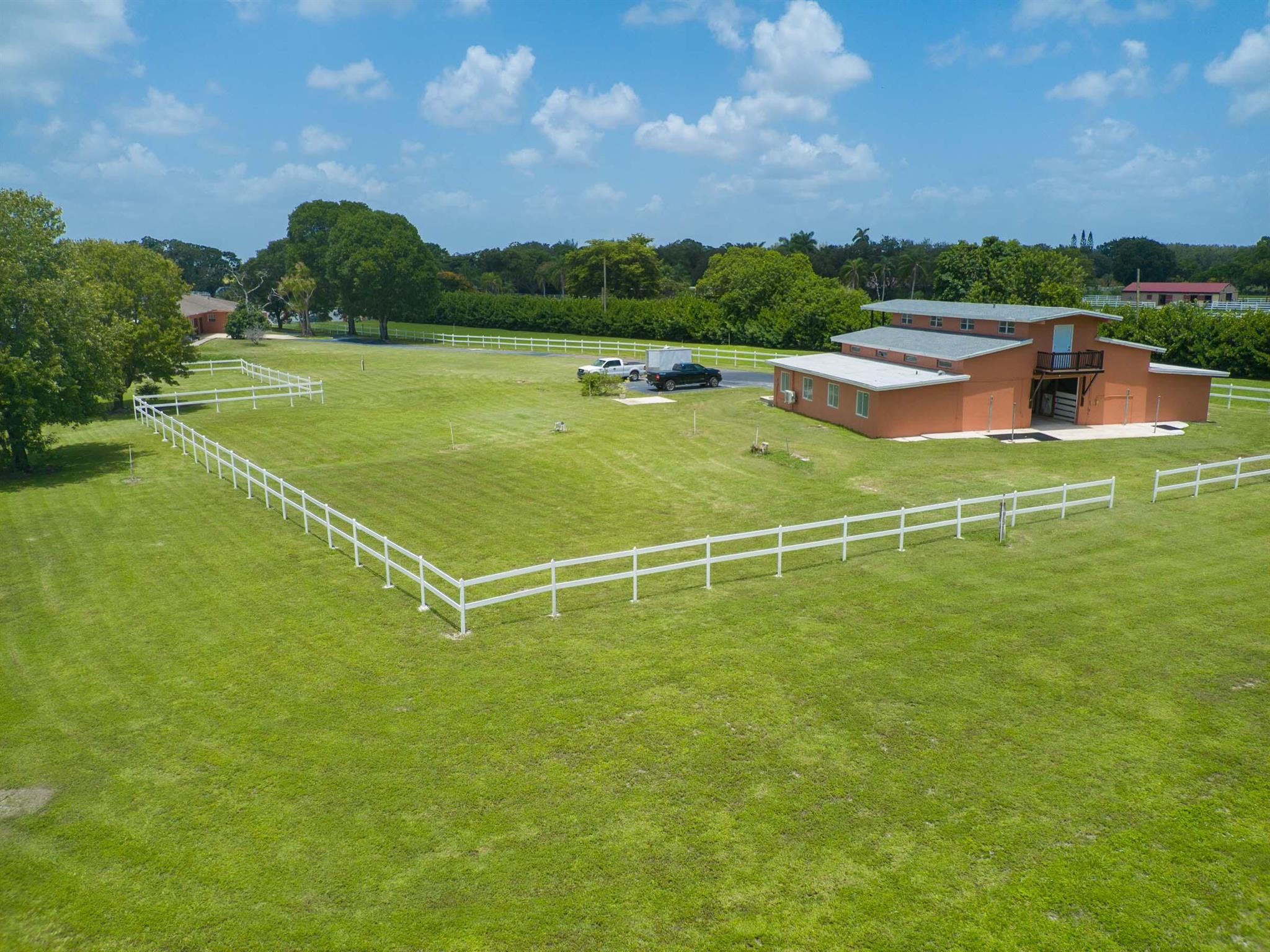 7600 NW 82nd Terrace