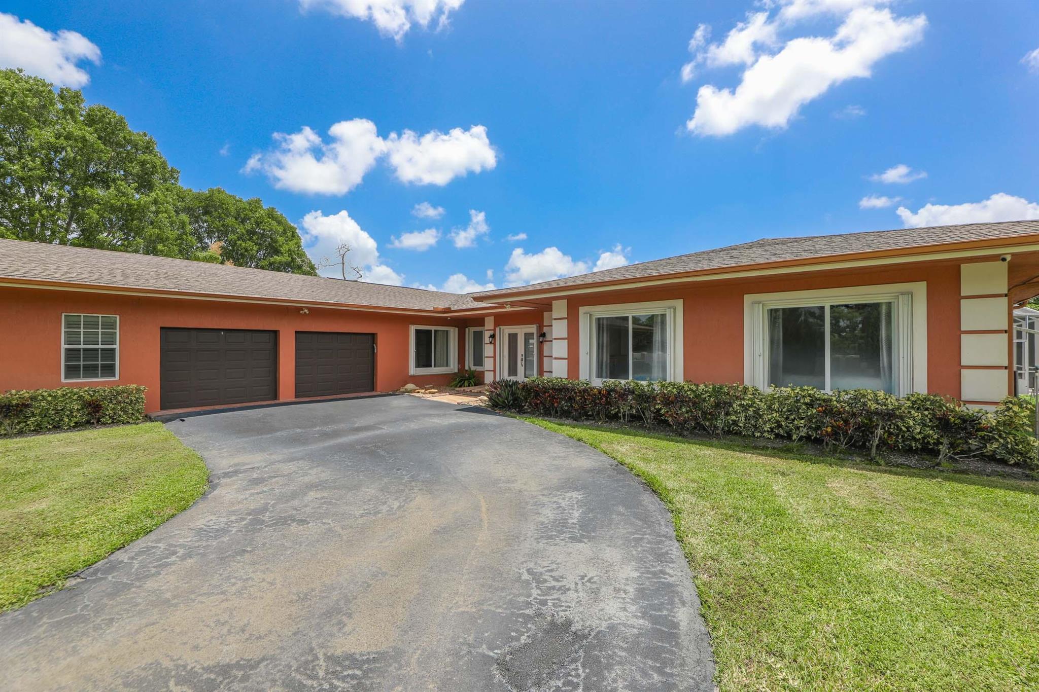 7600 NW 82nd Terrace