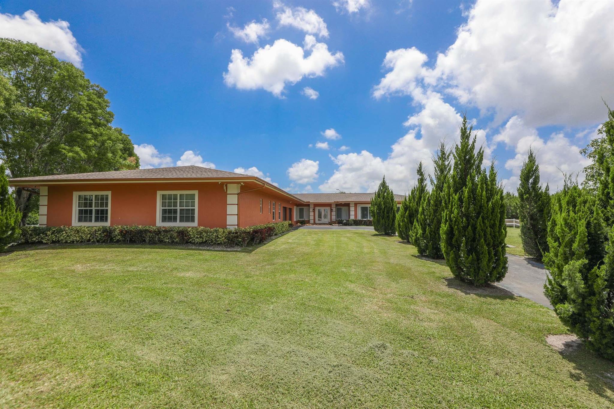 7600 NW 82nd Terrace