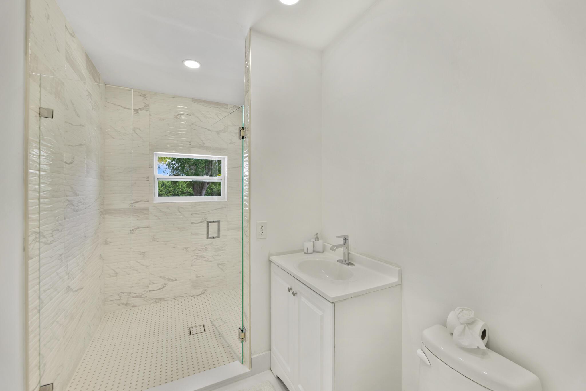 7600 NW 82nd Terrace