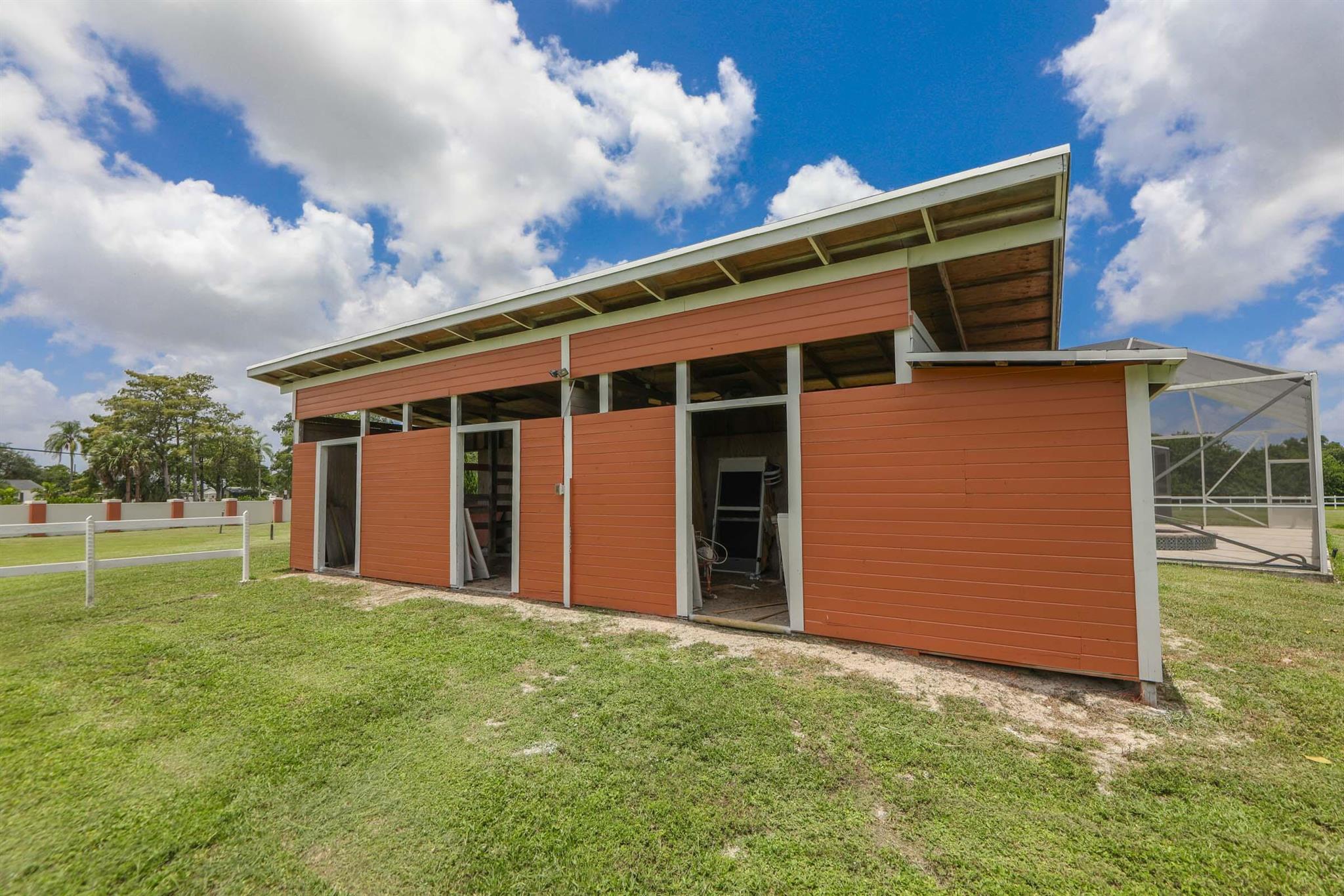 7600 NW 82nd Terrace