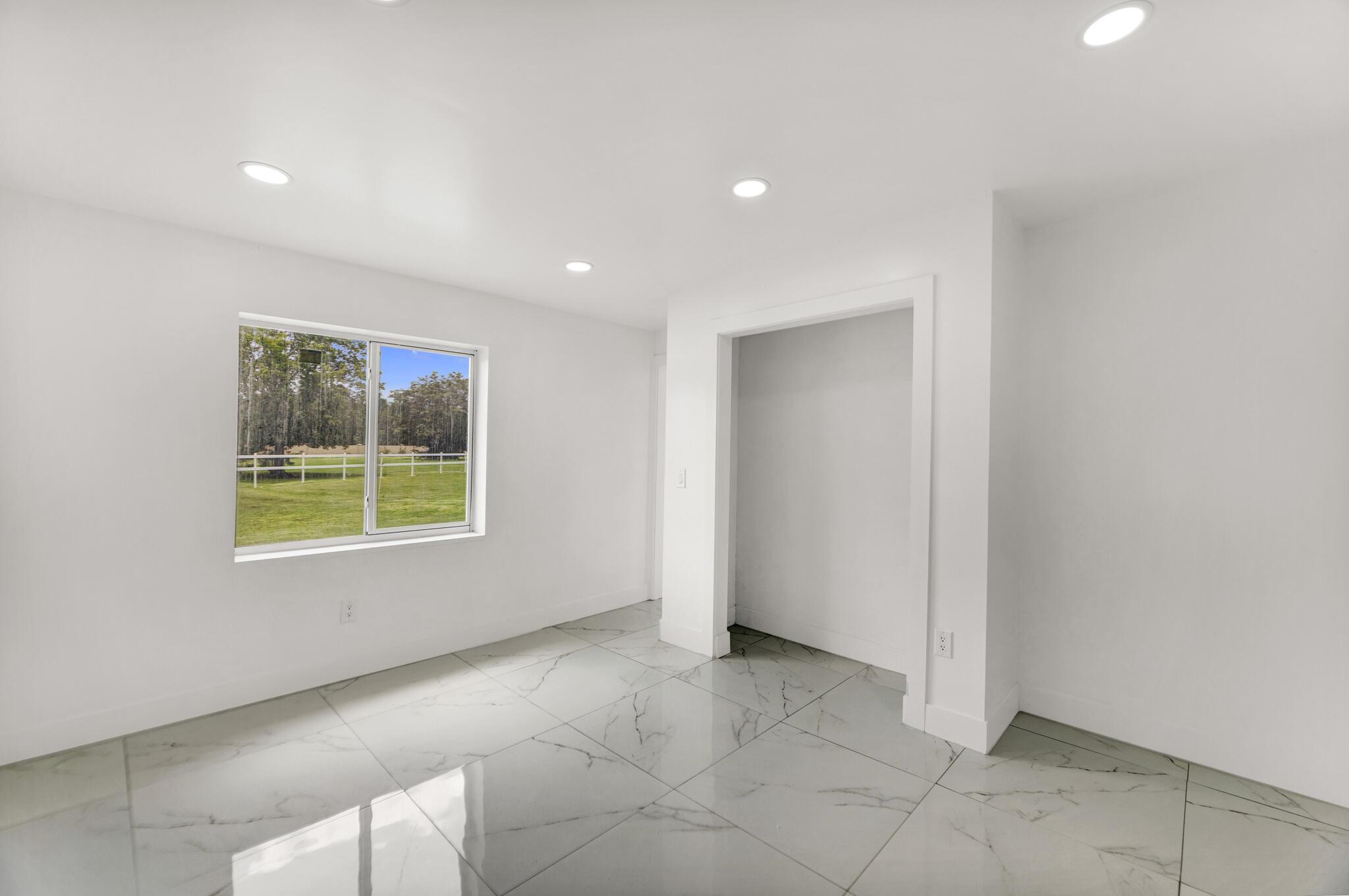 7600 NW 82nd Terrace