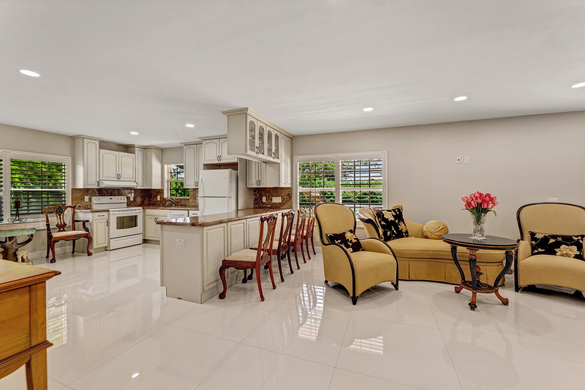 7600 NW 82nd Terrace