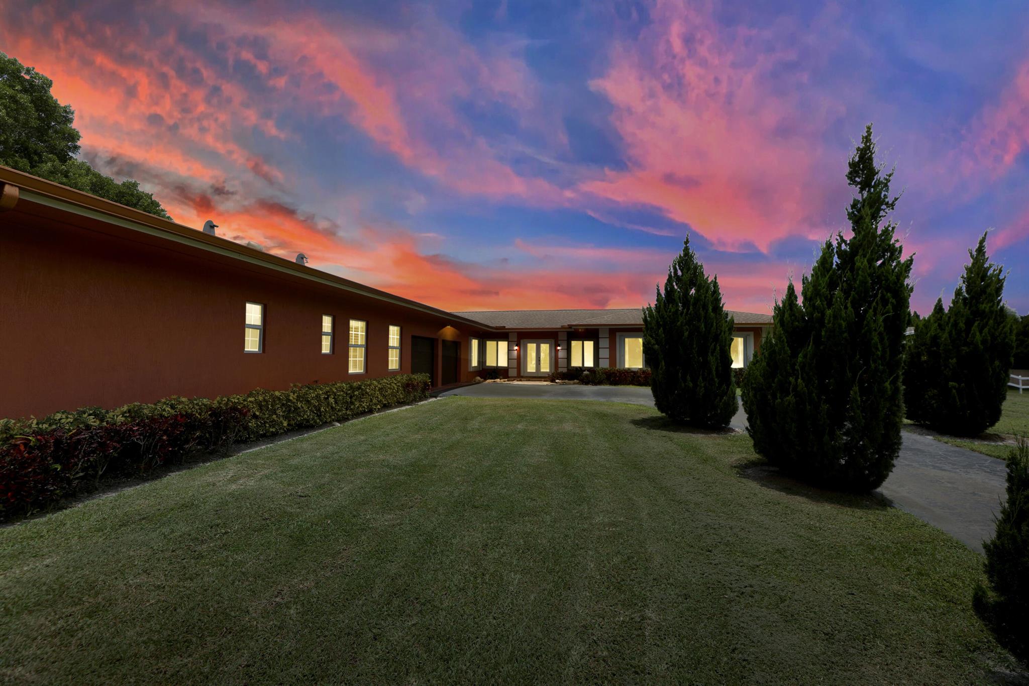 7600 NW 82nd Terrace