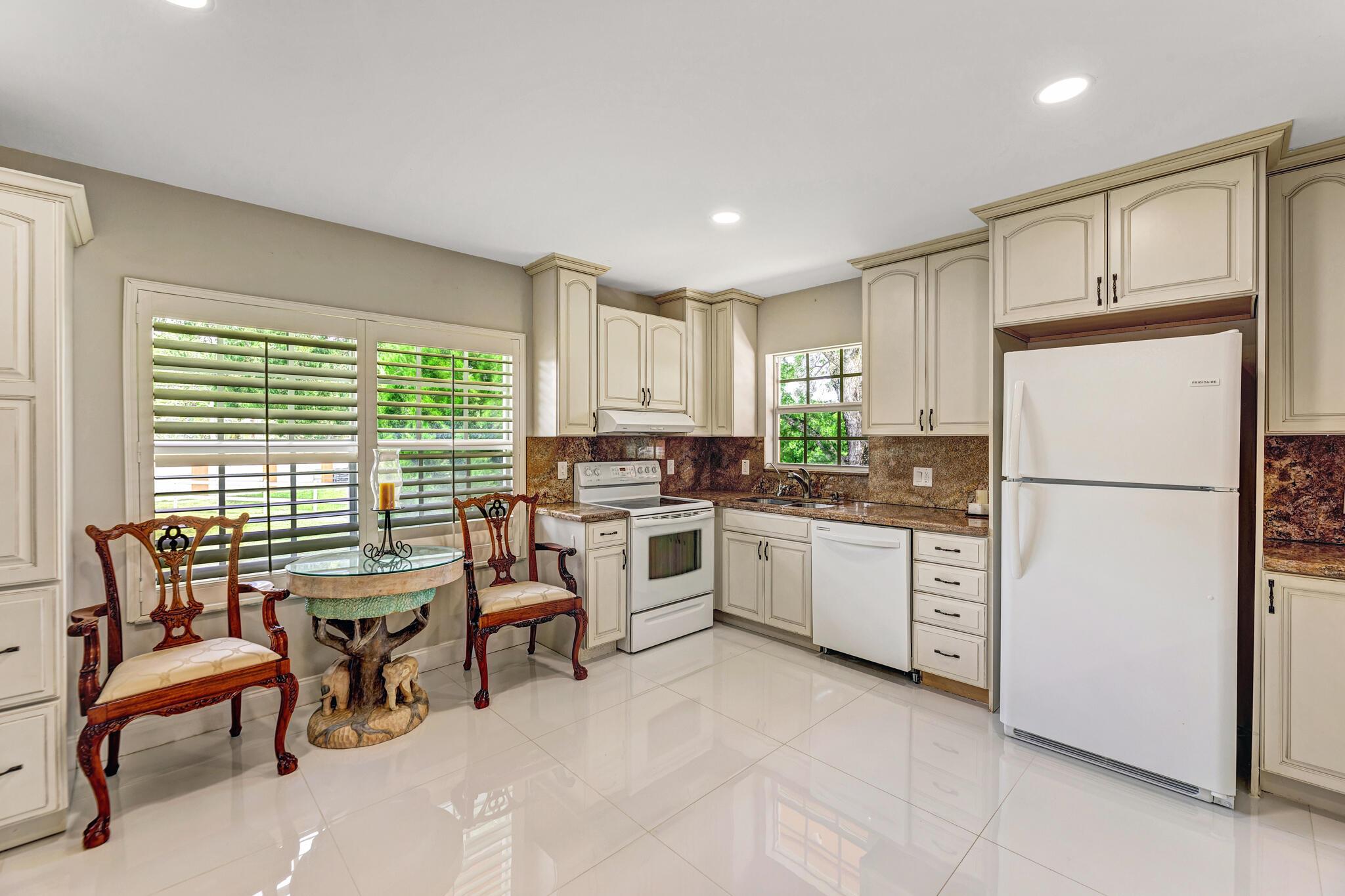 7600 NW 82nd Terrace