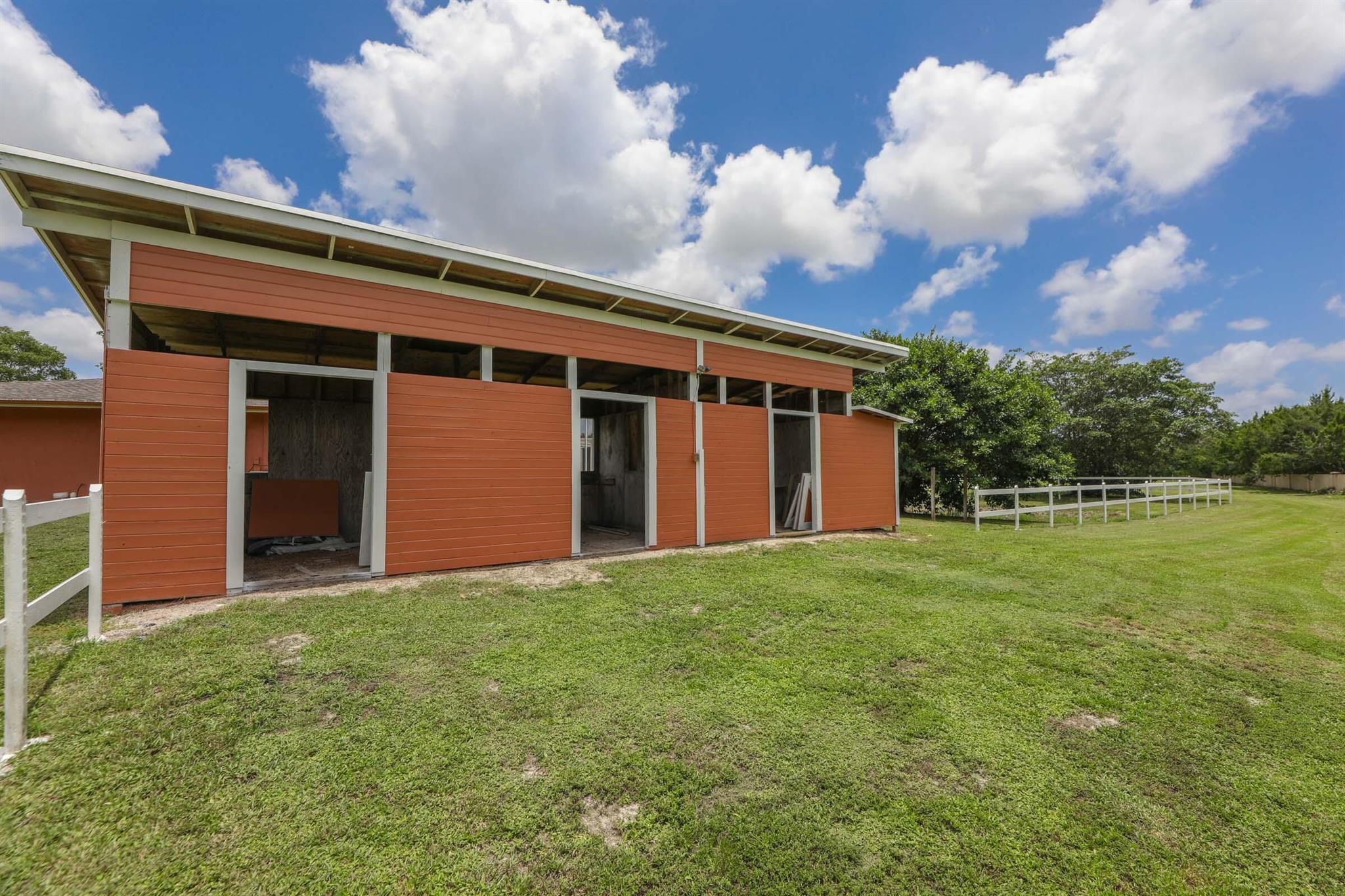 7600 NW 82nd Terrace