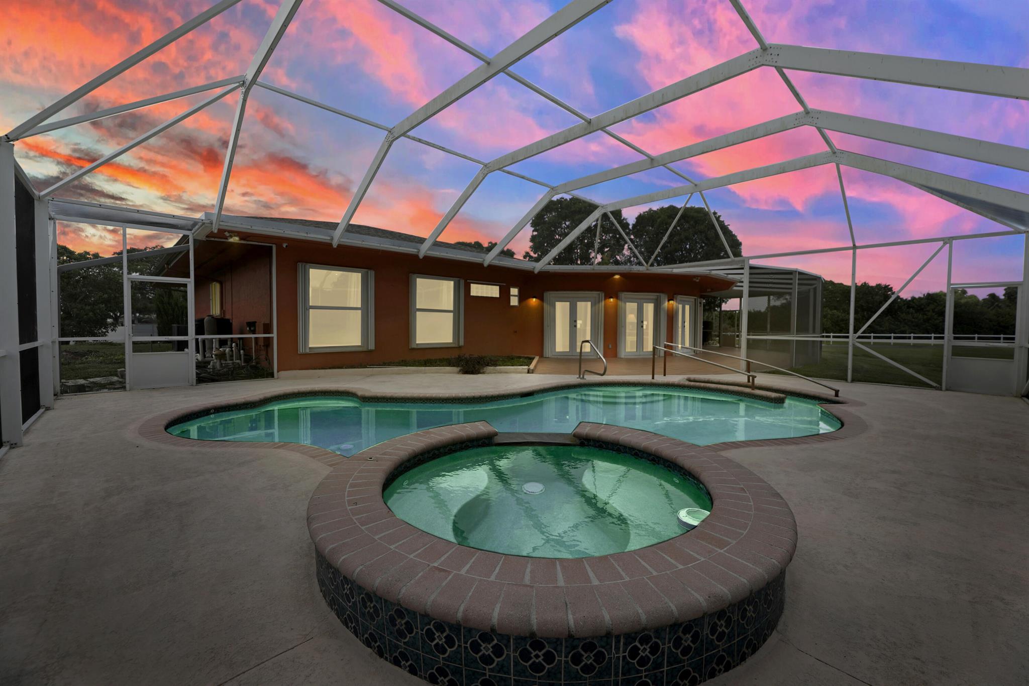 7600 NW 82nd Terrace