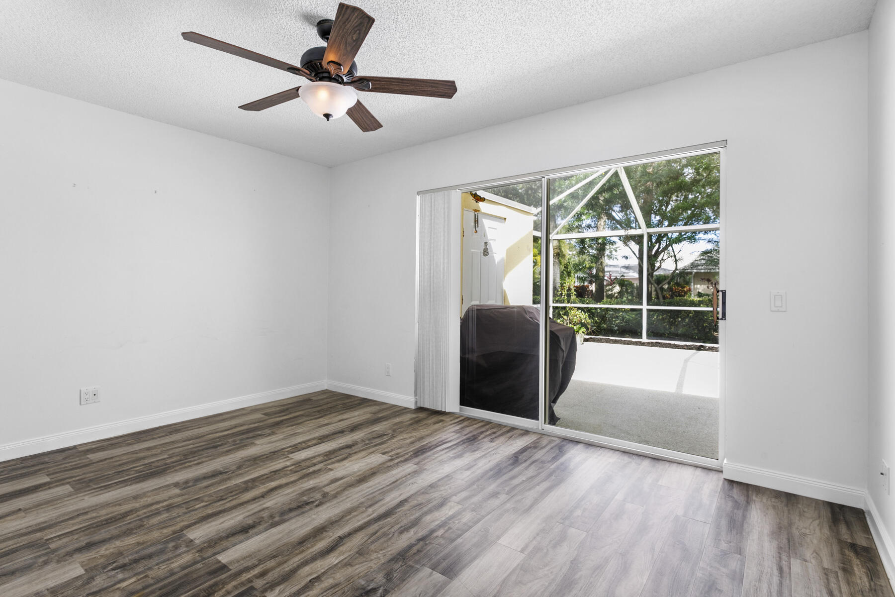 2901 Lakemont Court