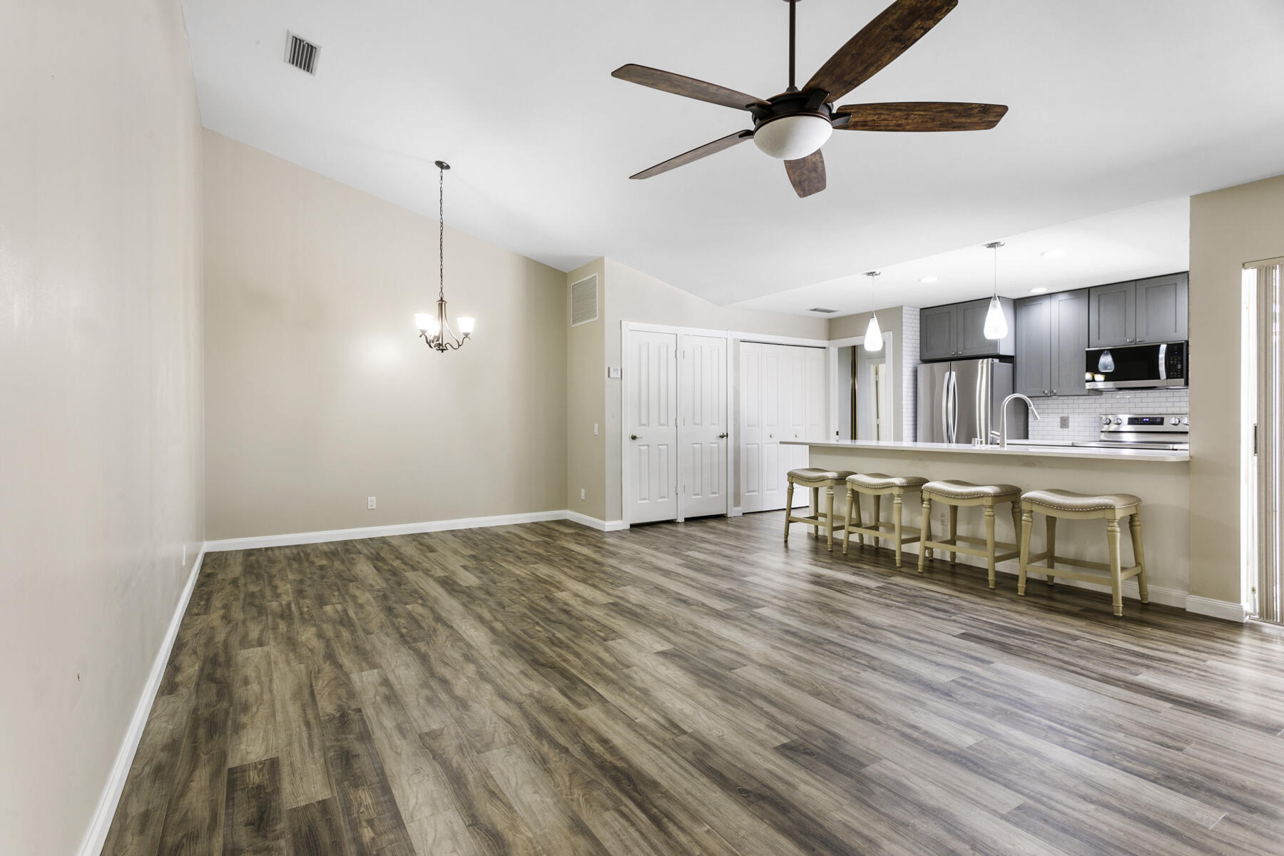 2901 Lakemont Court